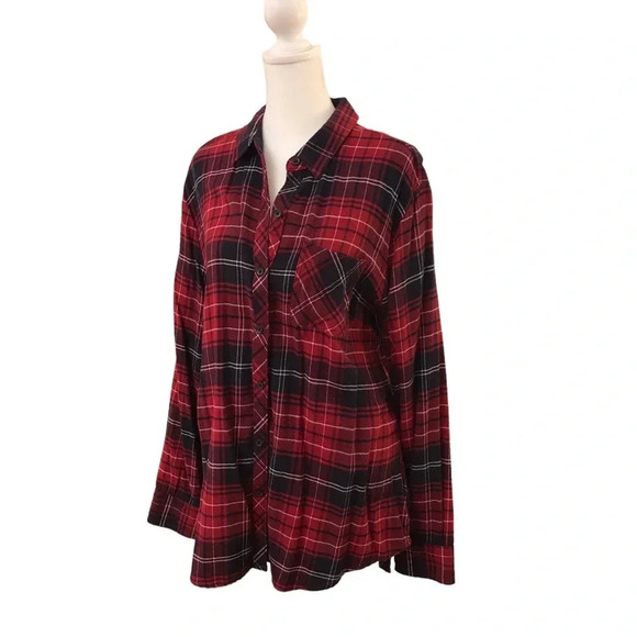 Ladies Red & Black Plaid Top - Picture 3 of 12